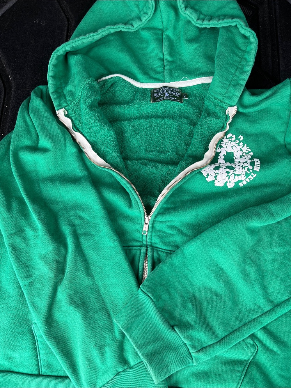 Green Full-Zip TEARS Crop hoodie